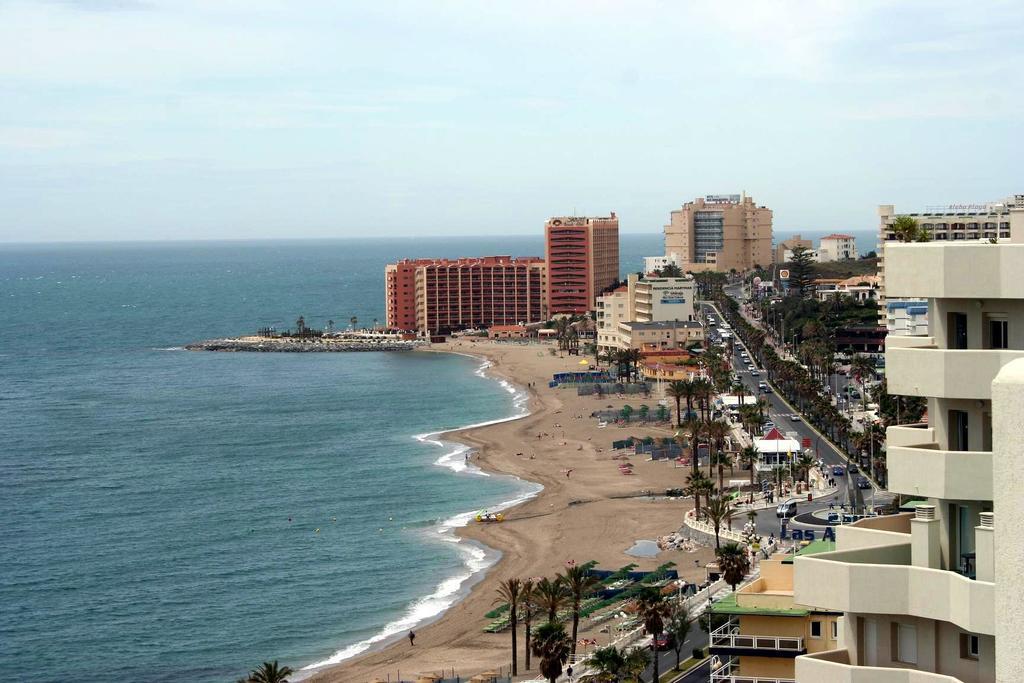 "Vive Benal Beach" Estudios Con Vistas Al Parque Acuatico Benalmadena Exterior photo